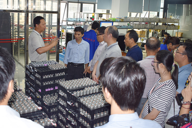 市区委领导与科技局专家到我公司参观指导(图6)
