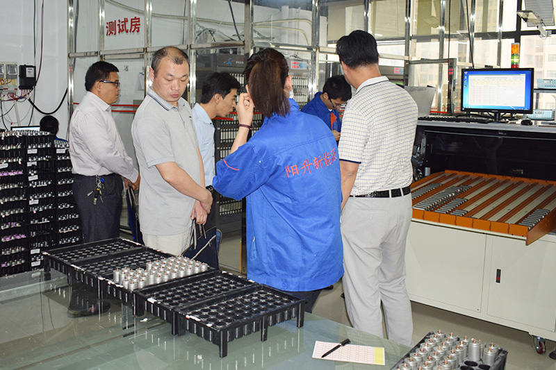 市区委领导与科技局专家到我公司参观指导(图5)